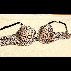 Victoria’s Secret bra